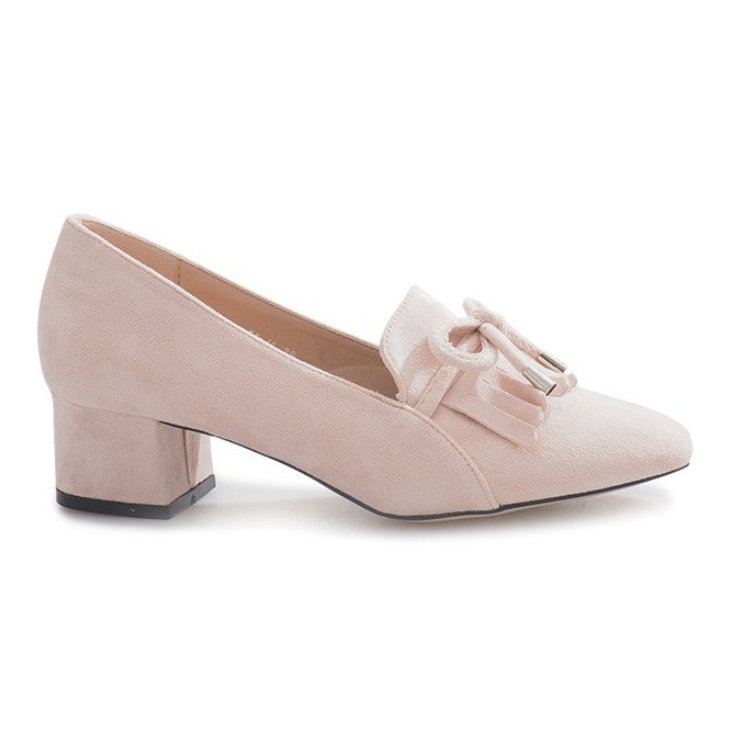 Bombas rosa no pilar do coração