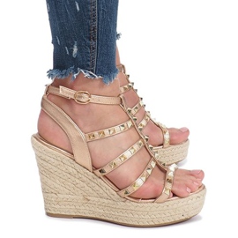 Sandálias de cunha champanhe Alpercatas Mood dourado