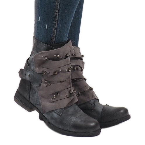 Botas cinza com cordões isolados BL698-KB