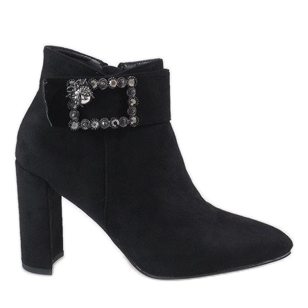 Botas pretas isoladas 58-579 preto