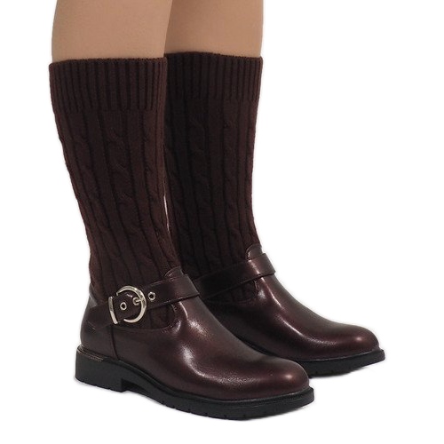 Botas isoladas vermelhas E-4939 vermelho