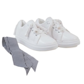 Tênis branco com franjas HS713-9 Tênis branco com franjas HS713-9