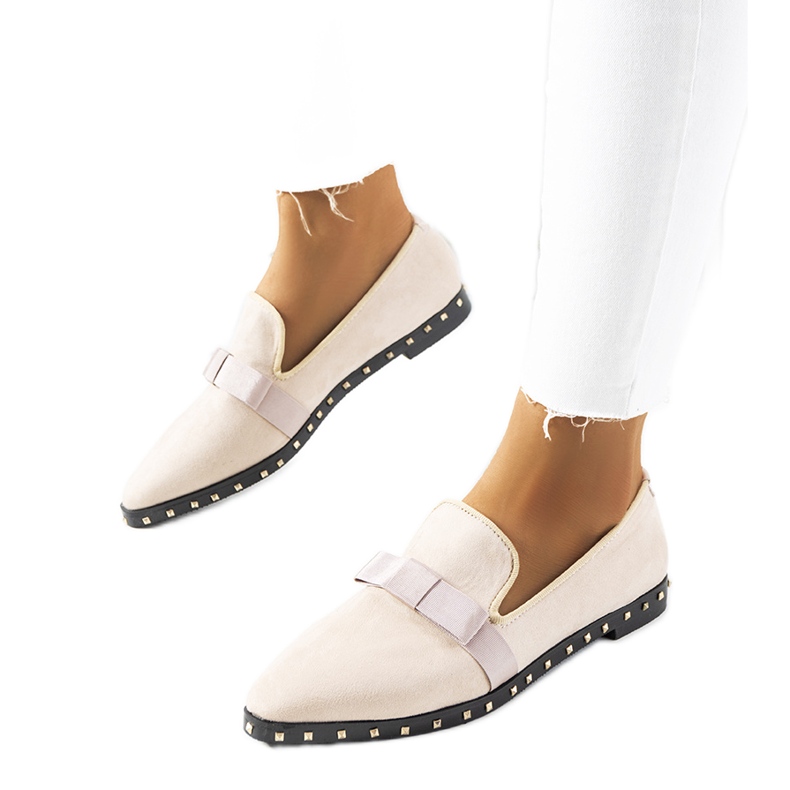 Sapatinhos rosa com tachas B12-12