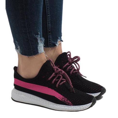 Tênis esportivos pretos 6751-Y