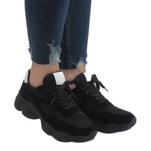 Calçados esportivos pretos E-102