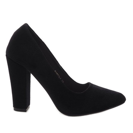 Sapatos de veludo preto no pilar 91603-1