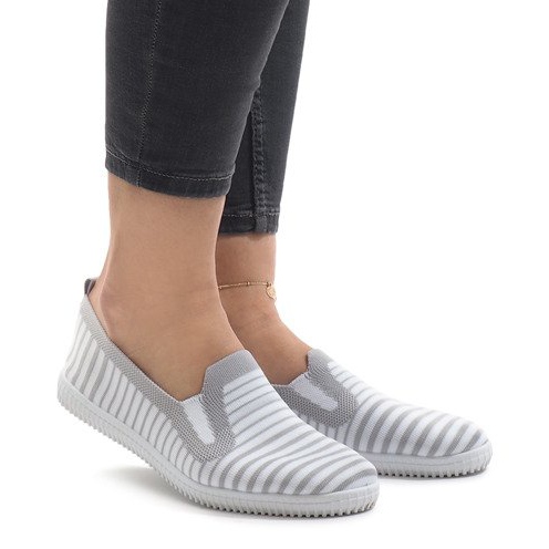 Tênis listrado cinza XJ-2909