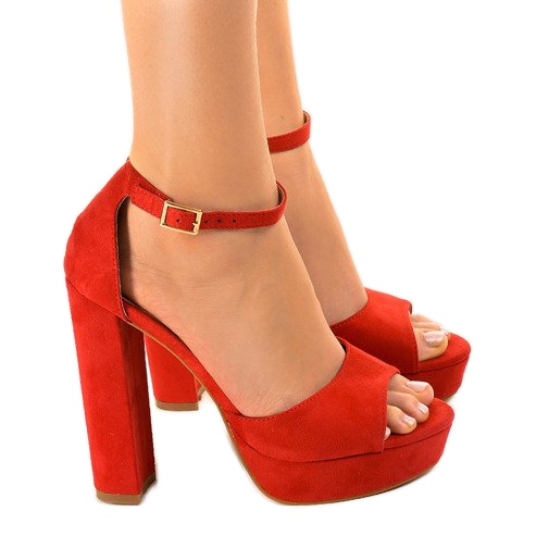 Sandálias vermelhas no poste D08 vermelho