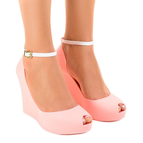 Melissa de borracha rosa descobriu KM06-9