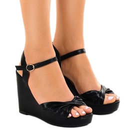 Sandálias pretas brilhantes de cunha JM-M215M preto