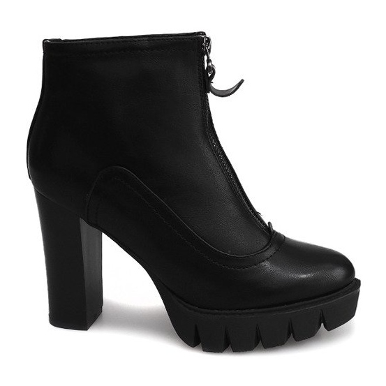 Botas em um poste deslizante 1512-2 preto