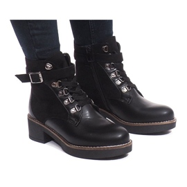Trabalhadores com botas quentes K-4 preto
