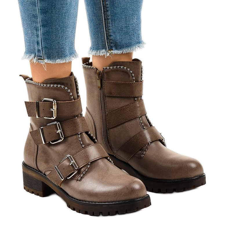 Botas femininas verdes com sola C569 maciça
