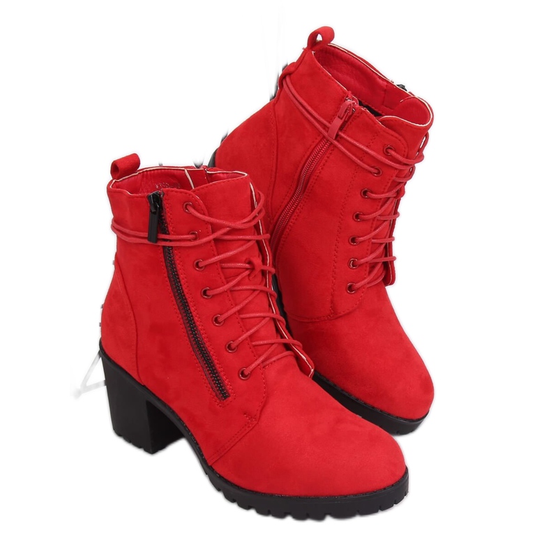 Botas vermelhas no protetor W358 Vermelho