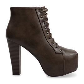 Botas sólidas no salto 9502 marrom