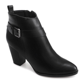 Botas em um poste 2255-2 preto