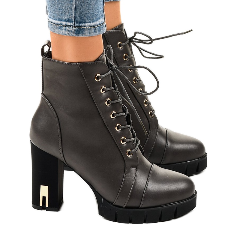 Botas quentes em poste com zíper K-9925 cinza Botas quentes em poste com zíper K-9925 cinza