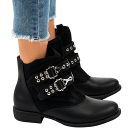 Botas pretas de salto baixo com fivelas A-256 preto