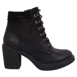Botas pretas VQ-18 pretas com cordões preto