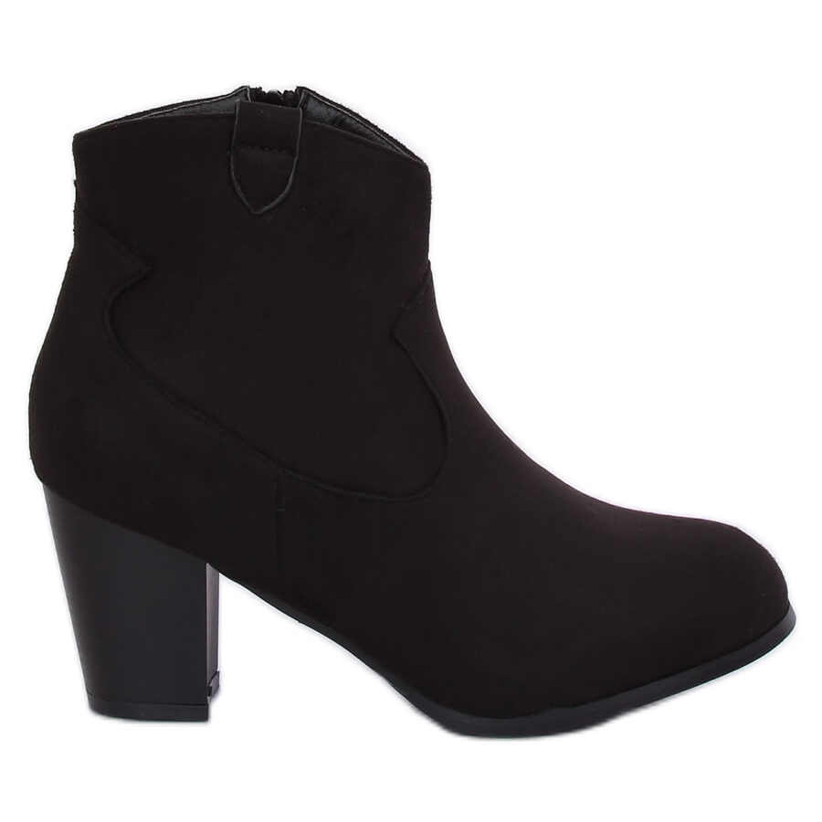 botas pretas com salto