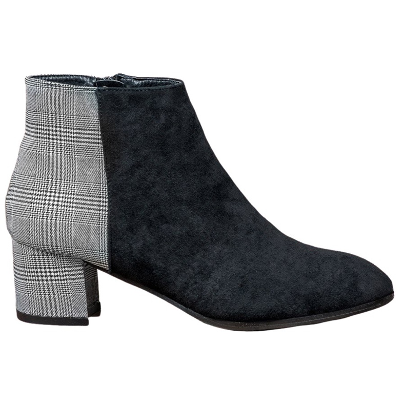 Filippo Botas elegantes em um poste preto cinza