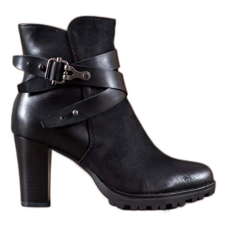 Super Mode Botas clássicas em uma postagem preto Super Mode Botas clássicas em uma postagem preto