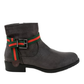 Botas de camurça cinza no poste com fivela 6119