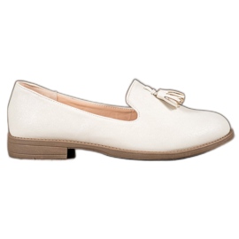 Queentina Lordes com brilho castanho Queentina Lordes com brilho castanho