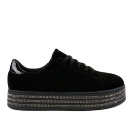 Tênis preto decorado com mulheres G280