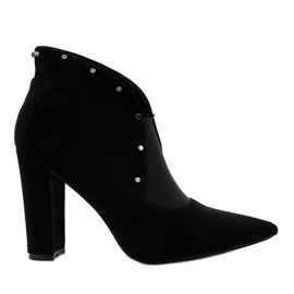 Botins pretos de cano curto com elástico N2AX1629
