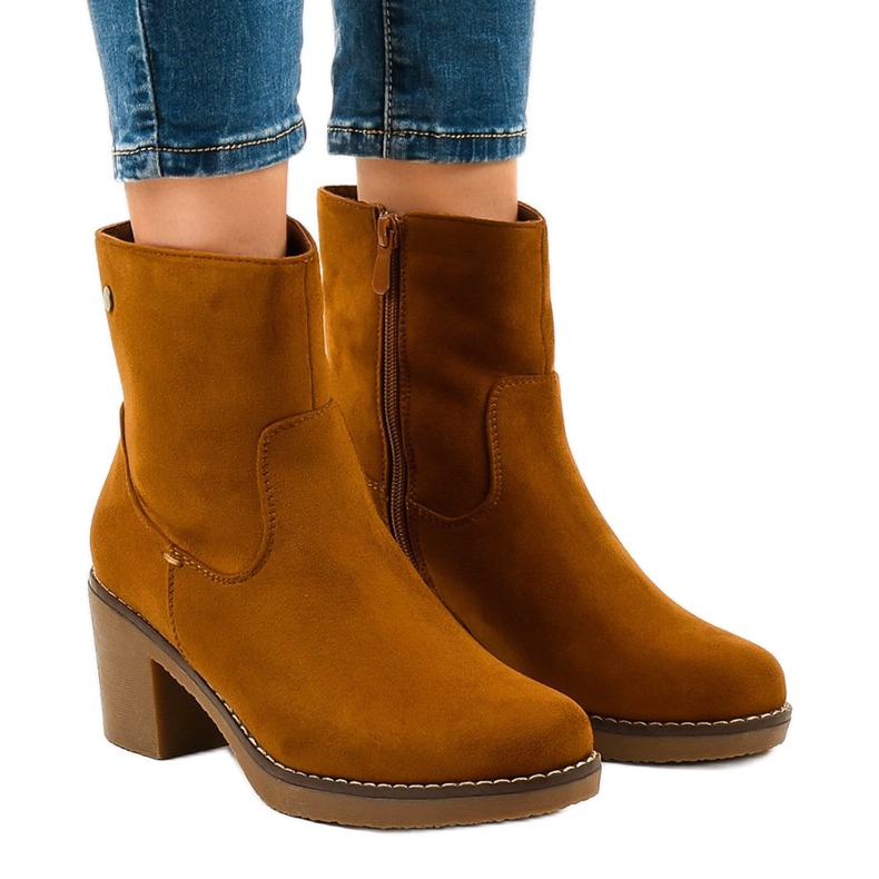 Salto alto de camurça marrom 8B852 castanho