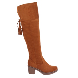 Botas acima do joelho em uma sola de borracha camelo 8B938 castanho