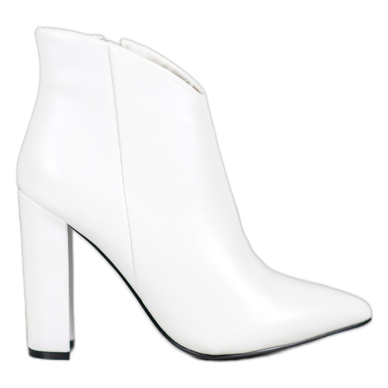 Seastar Botas elegantes em uma postagem branco