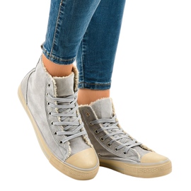 Tênis com isolamento cinza T-040