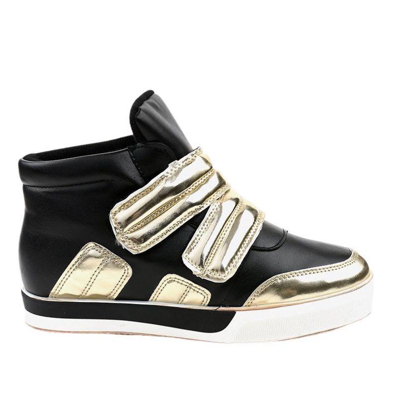 Tênis com isolamento preto na cunha GF-ZM26