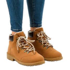 Botas isoladas camelo DS1702 castanho