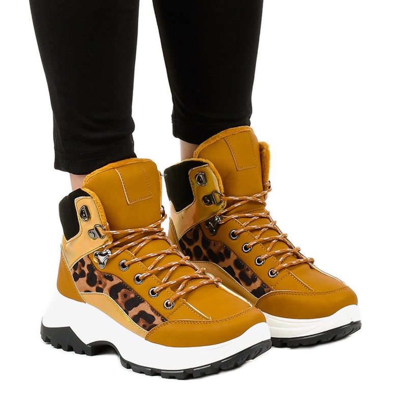 Tênis feminino marrom com isolamento F-19208-3 castanho amarelo