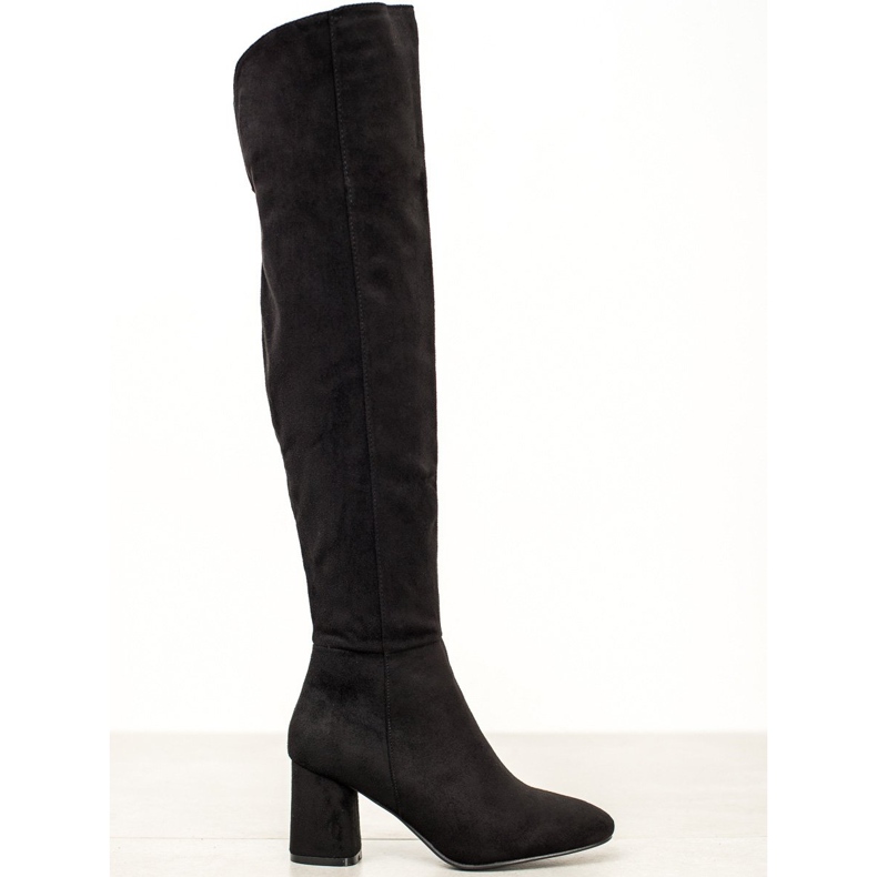 Seastar Botas elegantes em um post preto Seastar Botas elegantes em um post preto