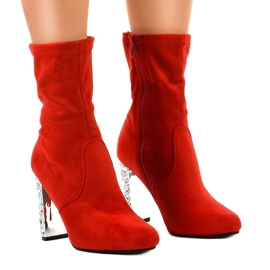 Botins de camurça vermelha no poste BM178 vermelho