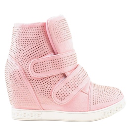Tênis de cunha rosa com tachas KLS-112-4