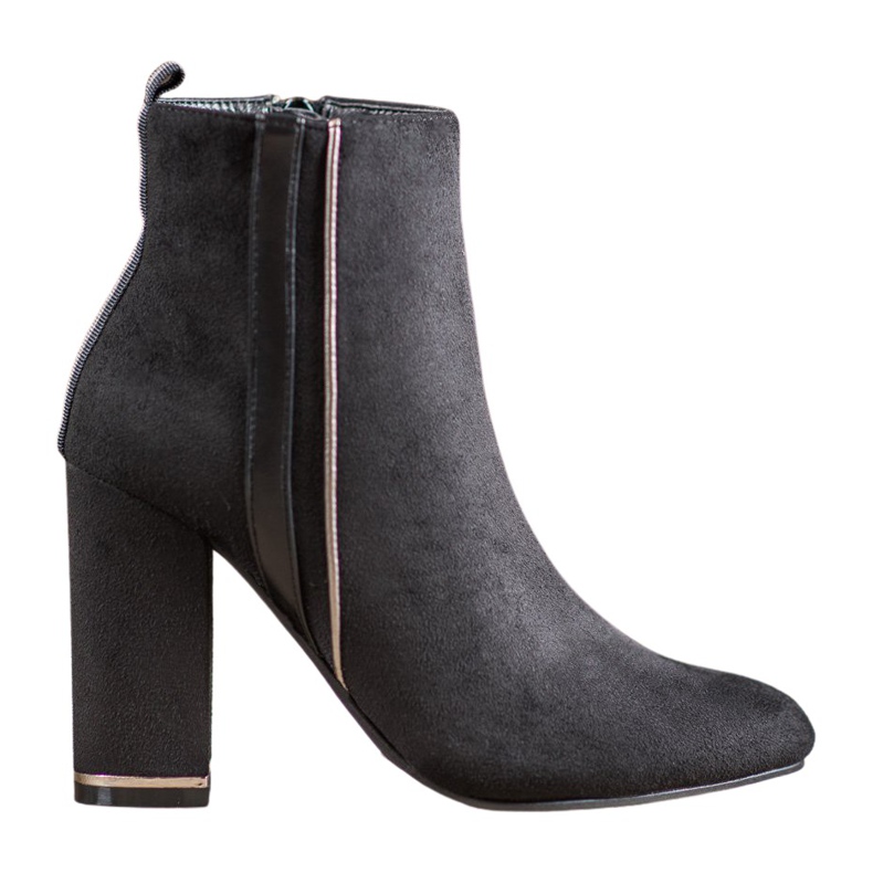 Erynn Botas de camurça com cinto decorativo preto