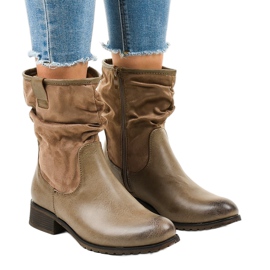 Botas com isolamento achatado marrom 3431