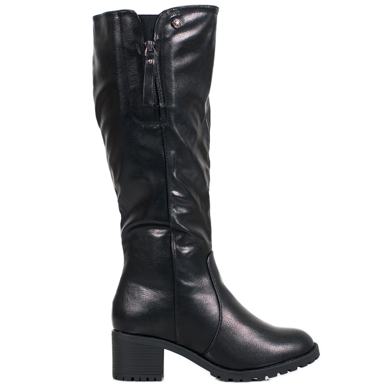 SHELOVET Botas pretas em um poste preto