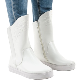 Botas com isolamento de tênis branco HX5187-5