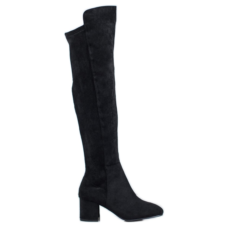 SHELOVET Botas em um pilar preto