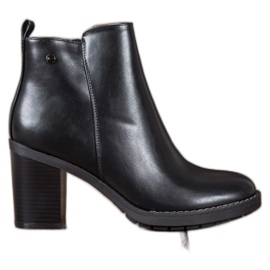 Ideal Shoes Botas confortáveis ​​de salto alto preto