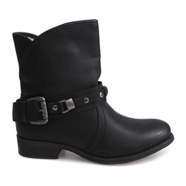 Botas pretas com isolamento preto