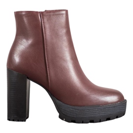 Small Swan Botas marrons na plataforma marrom