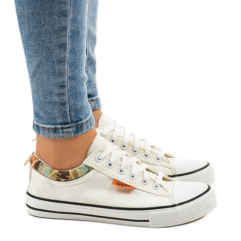 Tênis branco clássico W11