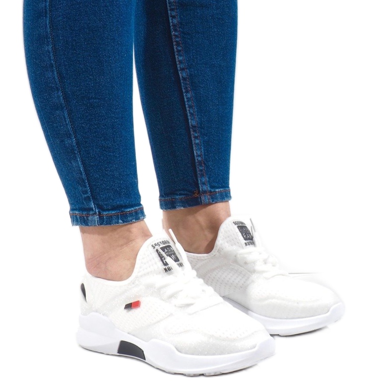 Calçados esportivos femininos brancos SH801-9-D